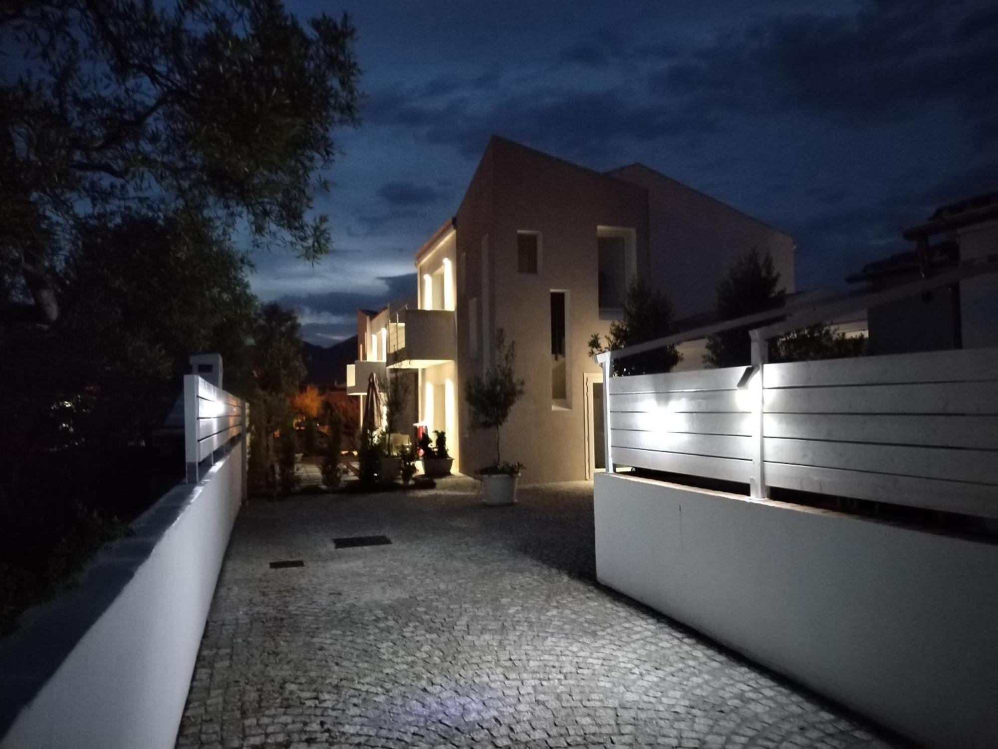 Villa Est サン・テオドーロ エクステリア 写真